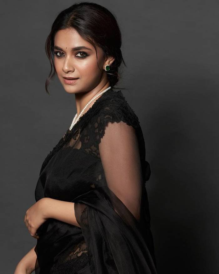 keerthy suresh_teluguvox_9